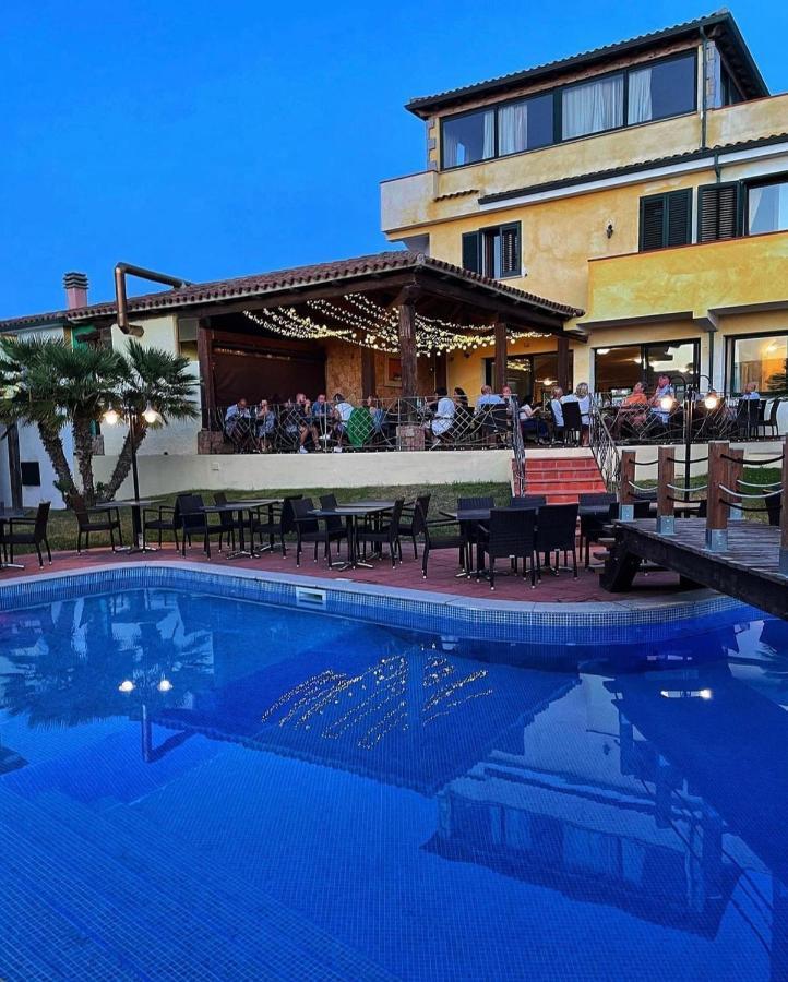 Hotel La Ciaccia Valledoria  Bagian luar foto