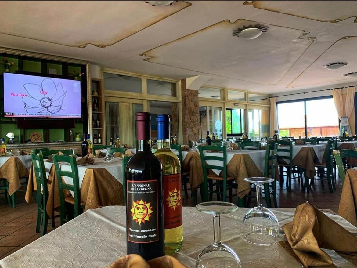Hotel La Ciaccia Valledoria  Bagian luar foto