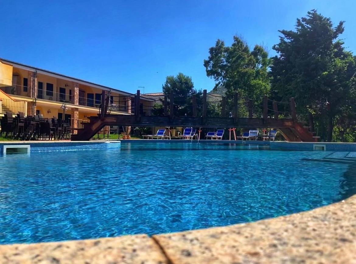 Hotel La Ciaccia Valledoria  Bagian luar foto