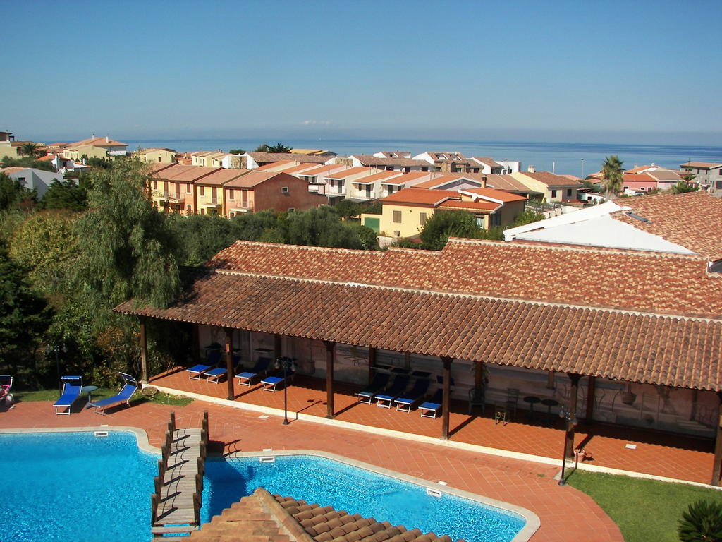 Hotel La Ciaccia Valledoria  Bagian luar foto